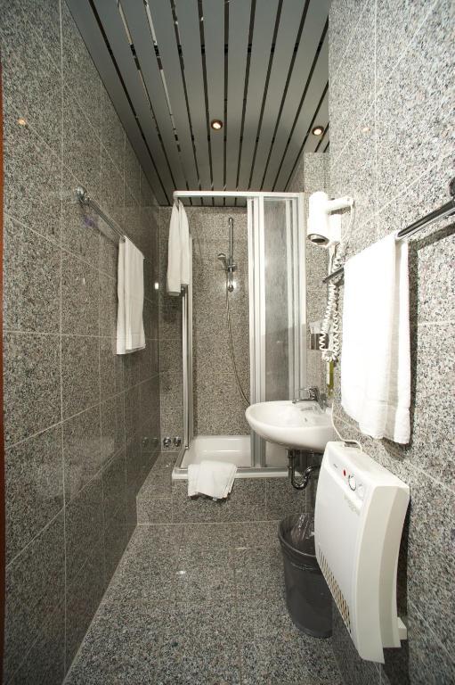 Hotel Heymann Kaiserslautern Quarto foto